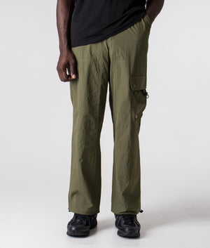 Relaxed-Fit-Jackson-Cargo-Pants-Military-Green-Dickies-EQVVS front model image