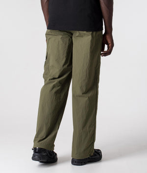 Relaxed-Fit-Jackson-Cargo-Pants-Military-Green-Dickies-EQVVS model back image