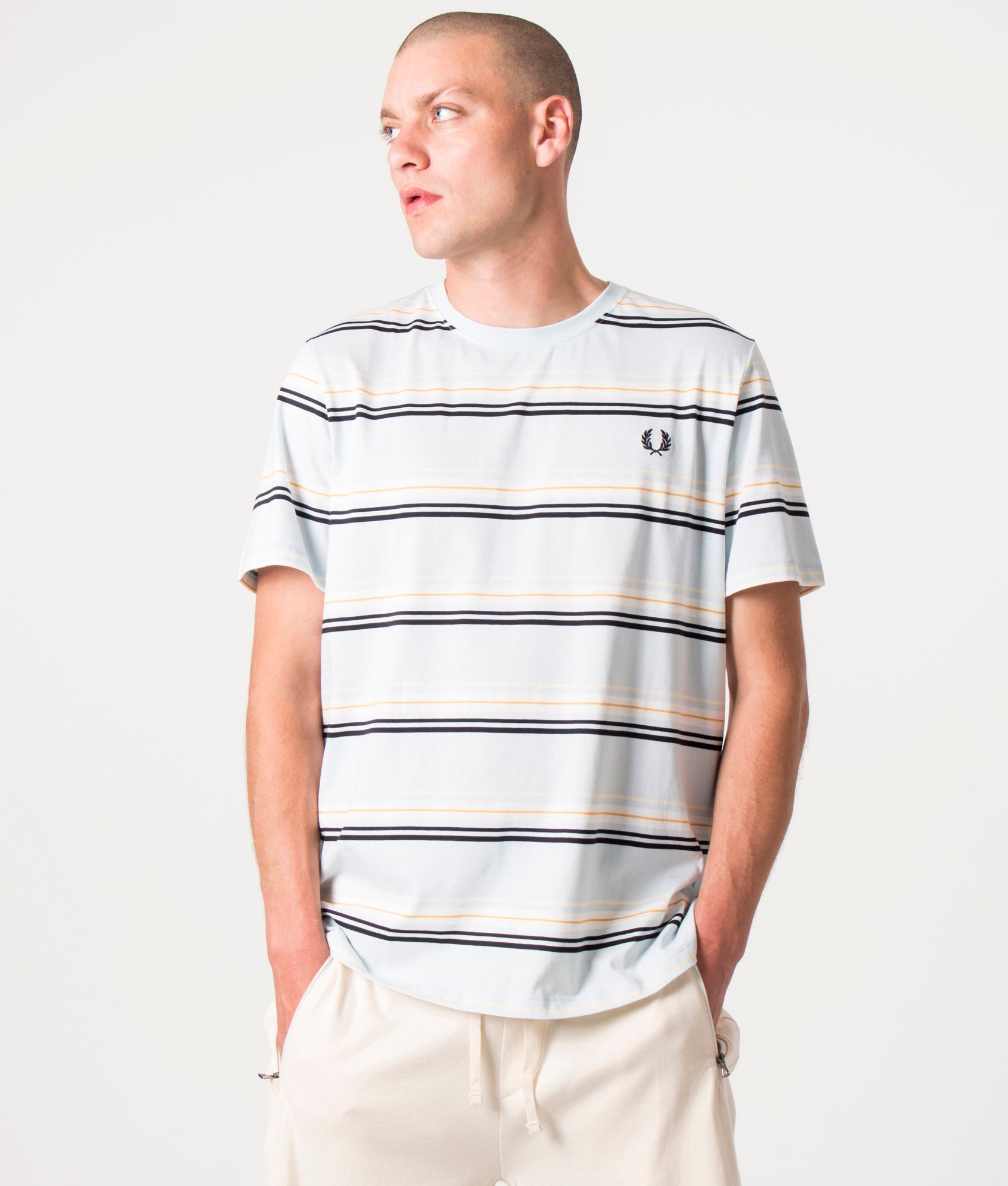 Tシャツ・カットソー FRED PERRY SS23 FP STRIPE T-SHIRT (M5607 R30 LIGHT ICE) Fred Perry M5607 Stripe T Shirt R30 Light Ice – The R Store