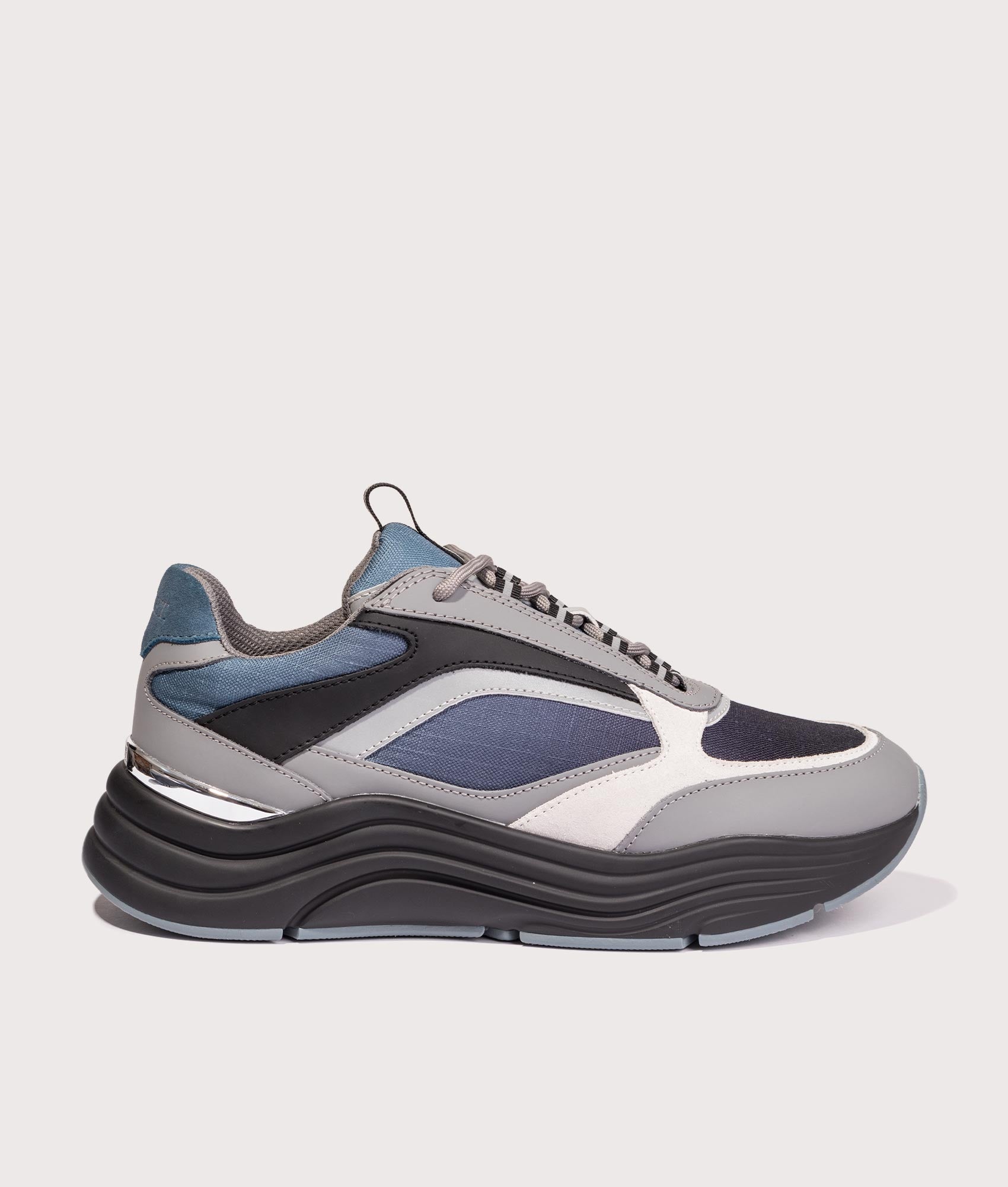 Cyrus 2.0 Trainers in Citadel | Mallet | EQVVS
