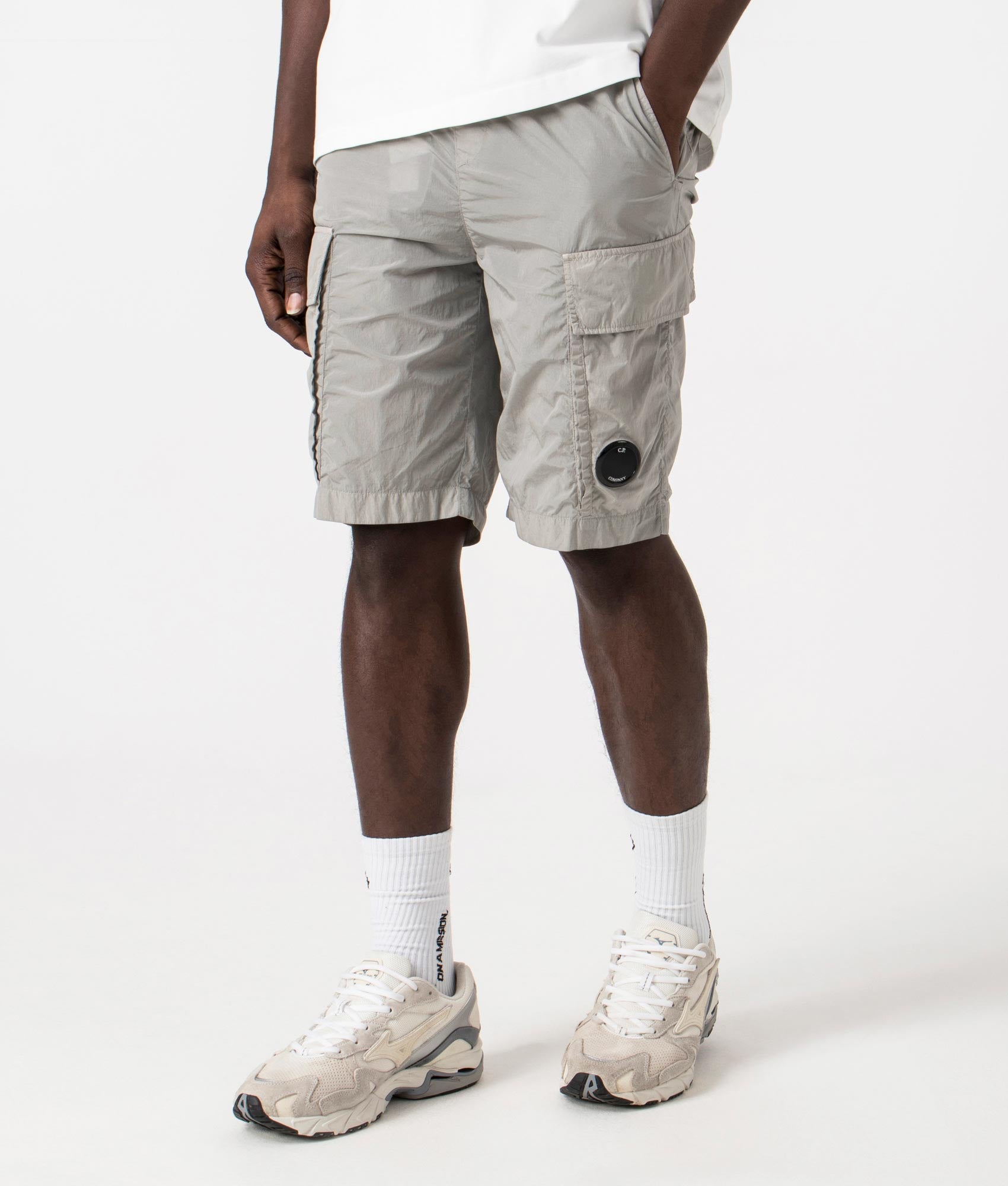Chrome-R Cargo Bermuda Shorts Drizzle Grey | C.P. Company
