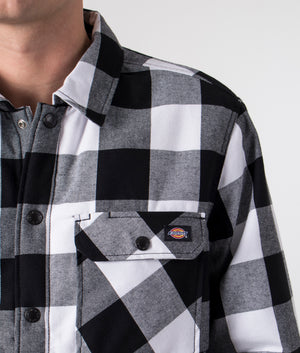 Relaxed-Fit-Lined-Sacramento-Shirt-Black-Dickies-EQVVS
