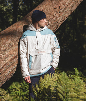Challenger-Pullover-Dark-Stone-Blue-Stone-Columbia-EQVVS-Campaign