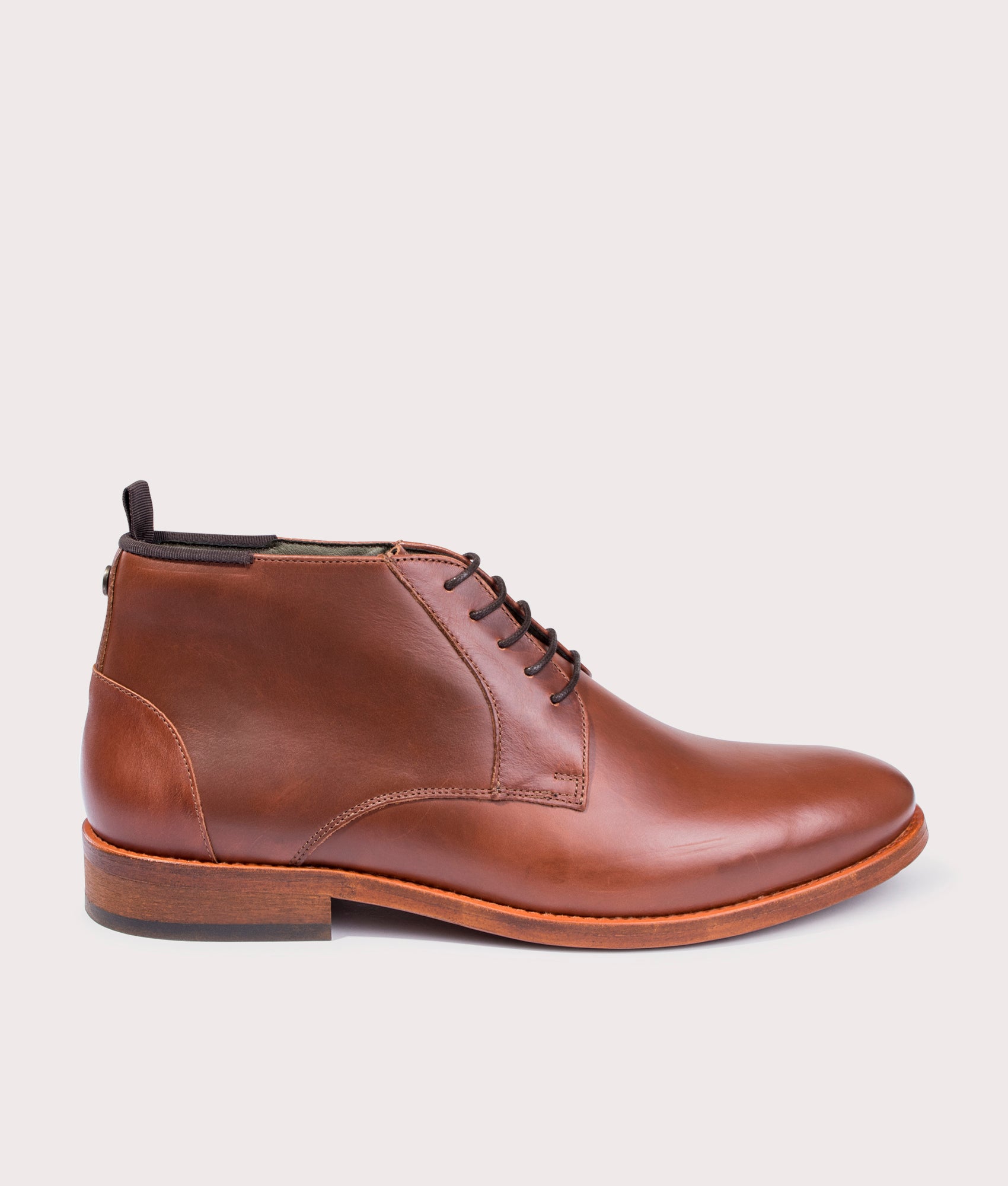 Benwell-Chukka-Boots-Mahogany-Barbour-Lifestyle-EQVVS