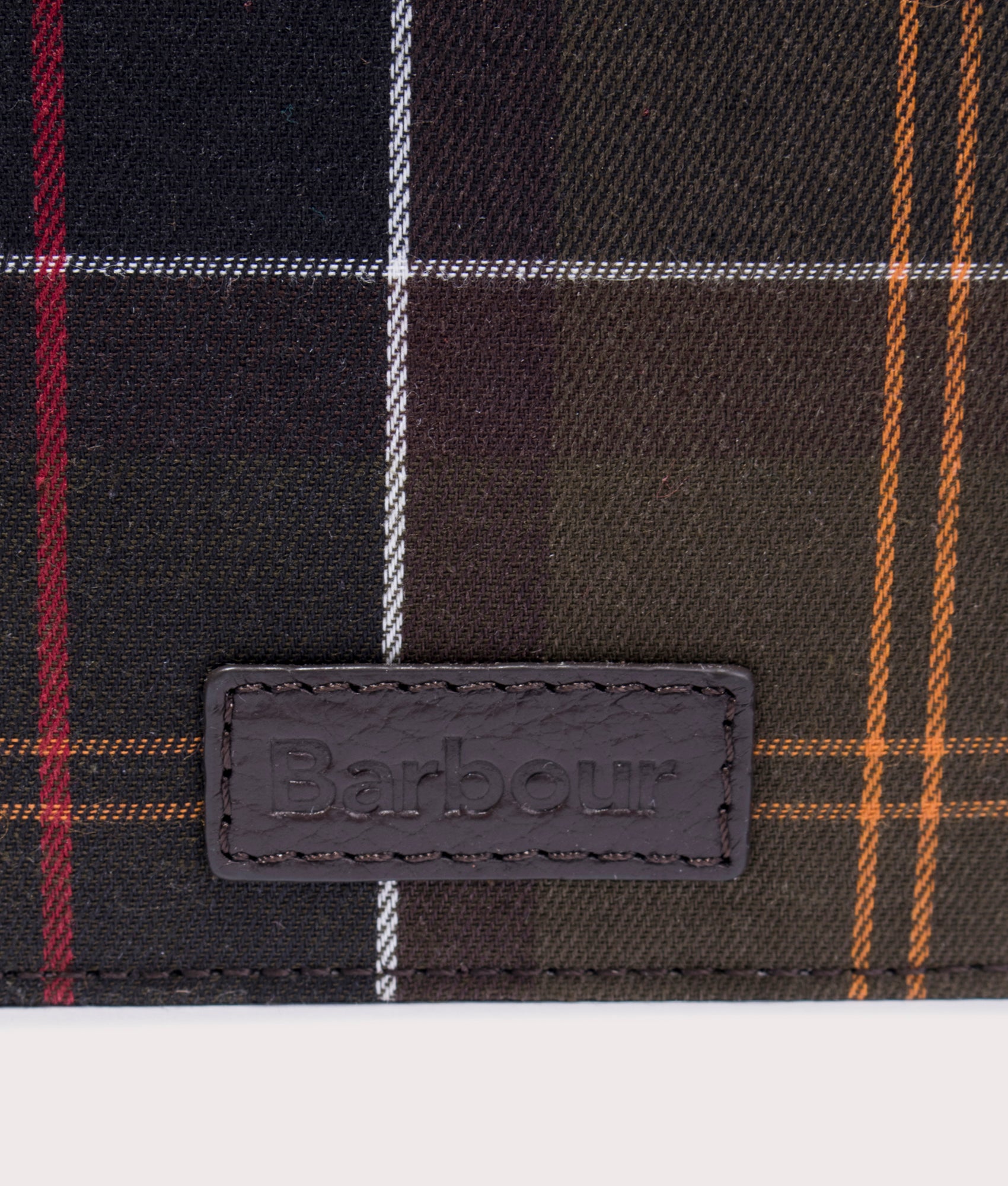 Tartan-Wallet-Classic-Tartan'-Barbour-Lifestyle-EQVVS