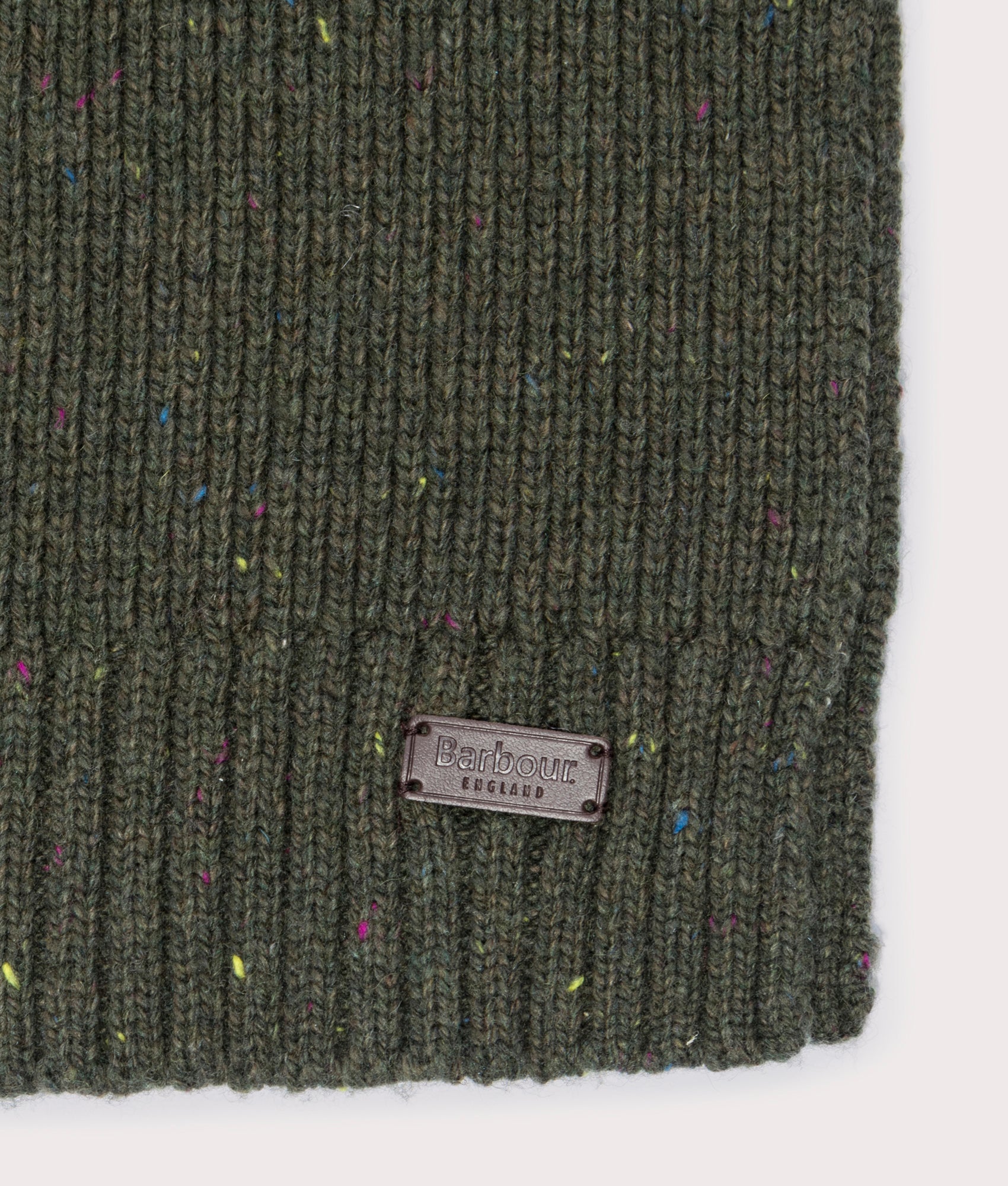 Carlton-Fleck-Beanie-&-Scarf-Gift-Set-Olive-Barbour-Lifestyle-EQVVS