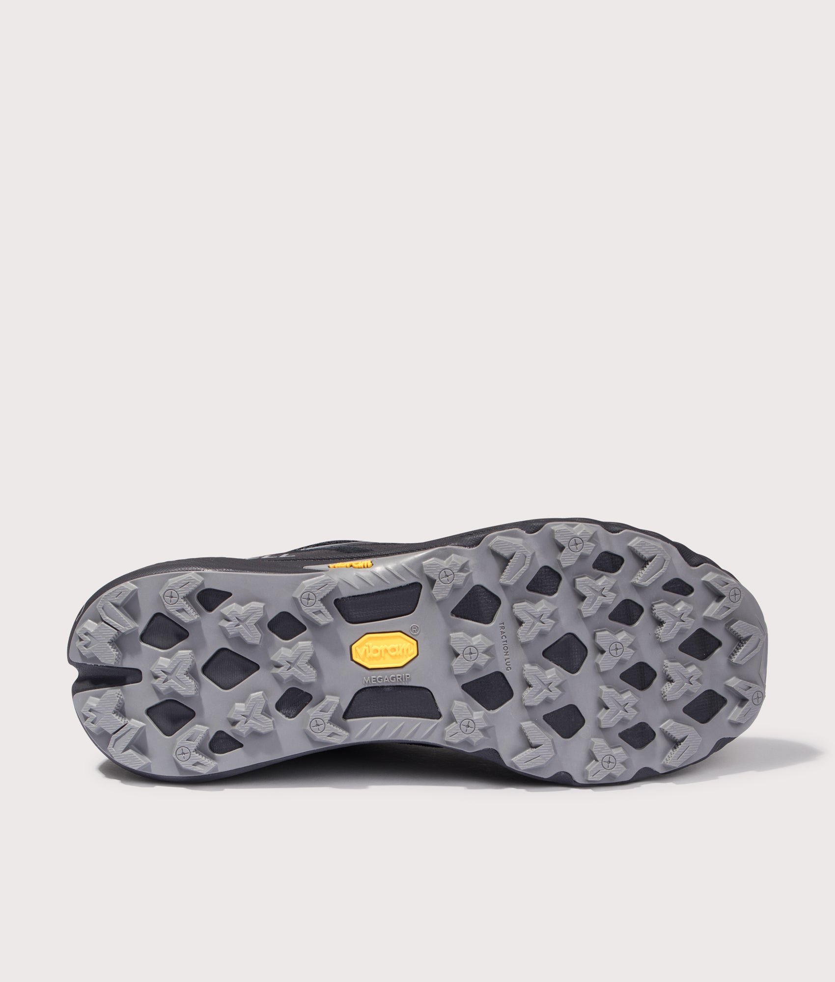 Agility Peak 5 Trek Se Trainer. Shot by EQVVS. Sole shot.