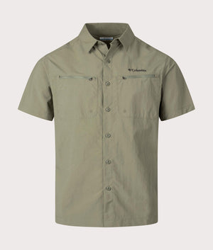Columbia Mountaindale Outdoor Short Sleeve Shirt in 397 Stone Green front buttoned shot at EQVVS