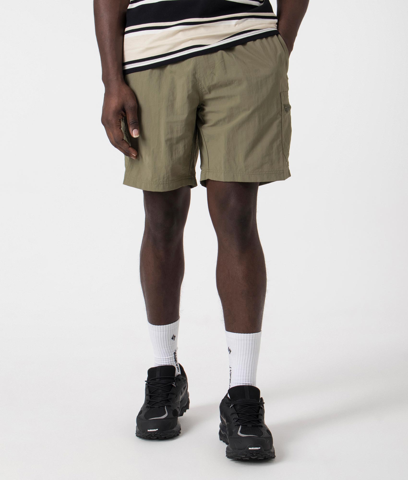 Columbia mountaindale short in 397 stone green with belt detail front shot at EQVVS