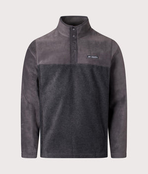Steens Mountain Half Snap II Sweatshirt in Charcoal Heather/Shark | Columbia | Shot at EQVVS | Front shot