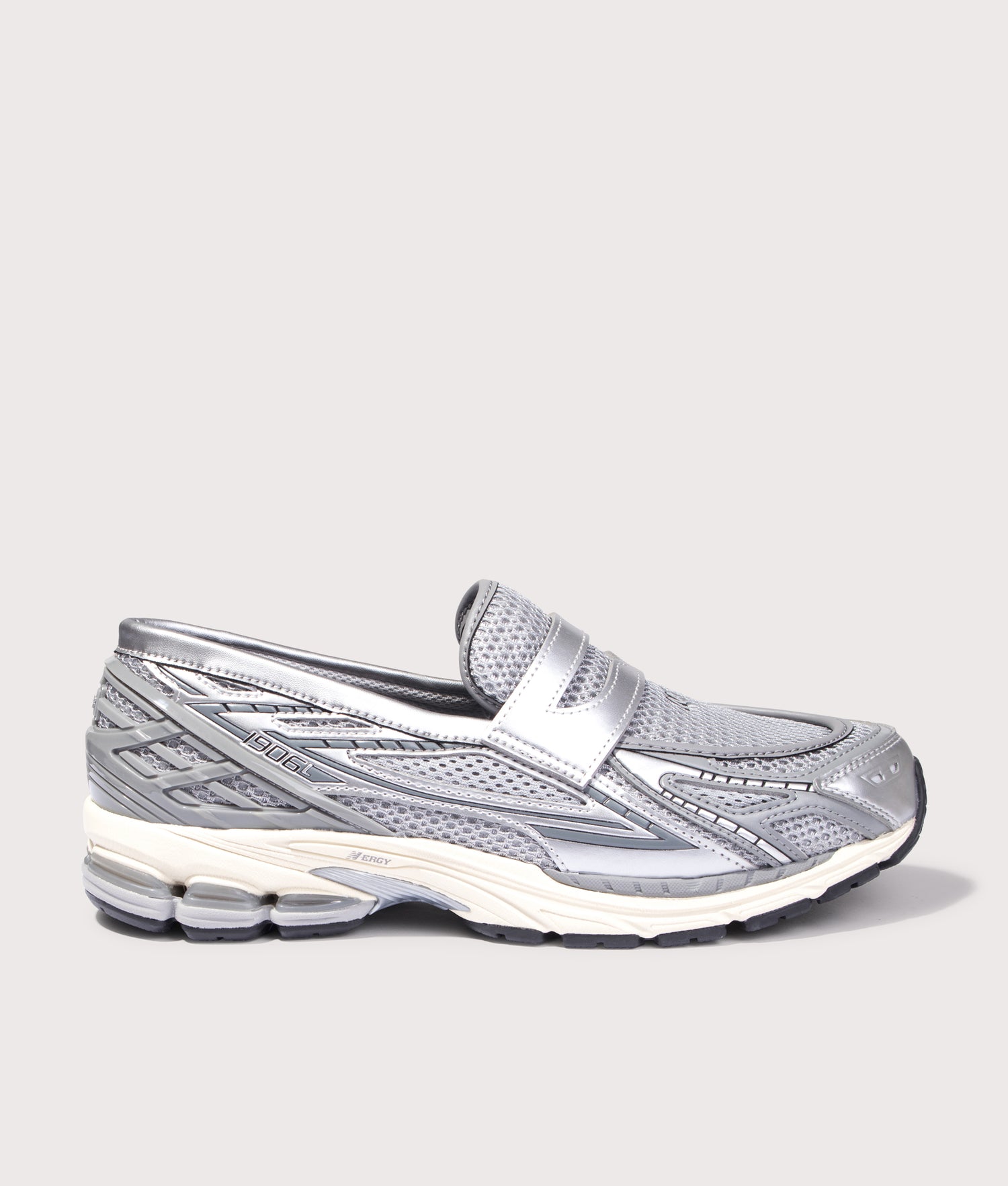 ゆうき 1906L Loafers in Silver/Shadow Grey/Turtledove | New Balance | EQVVS