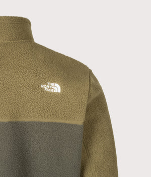 Reg Fit Yumiori 1/4 Zip Fleece in N.T.Green | The North Face | EQVVS