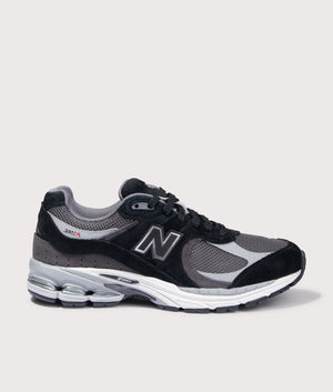 2002R Sneakers in U2002RC Black New Balance EQVVS