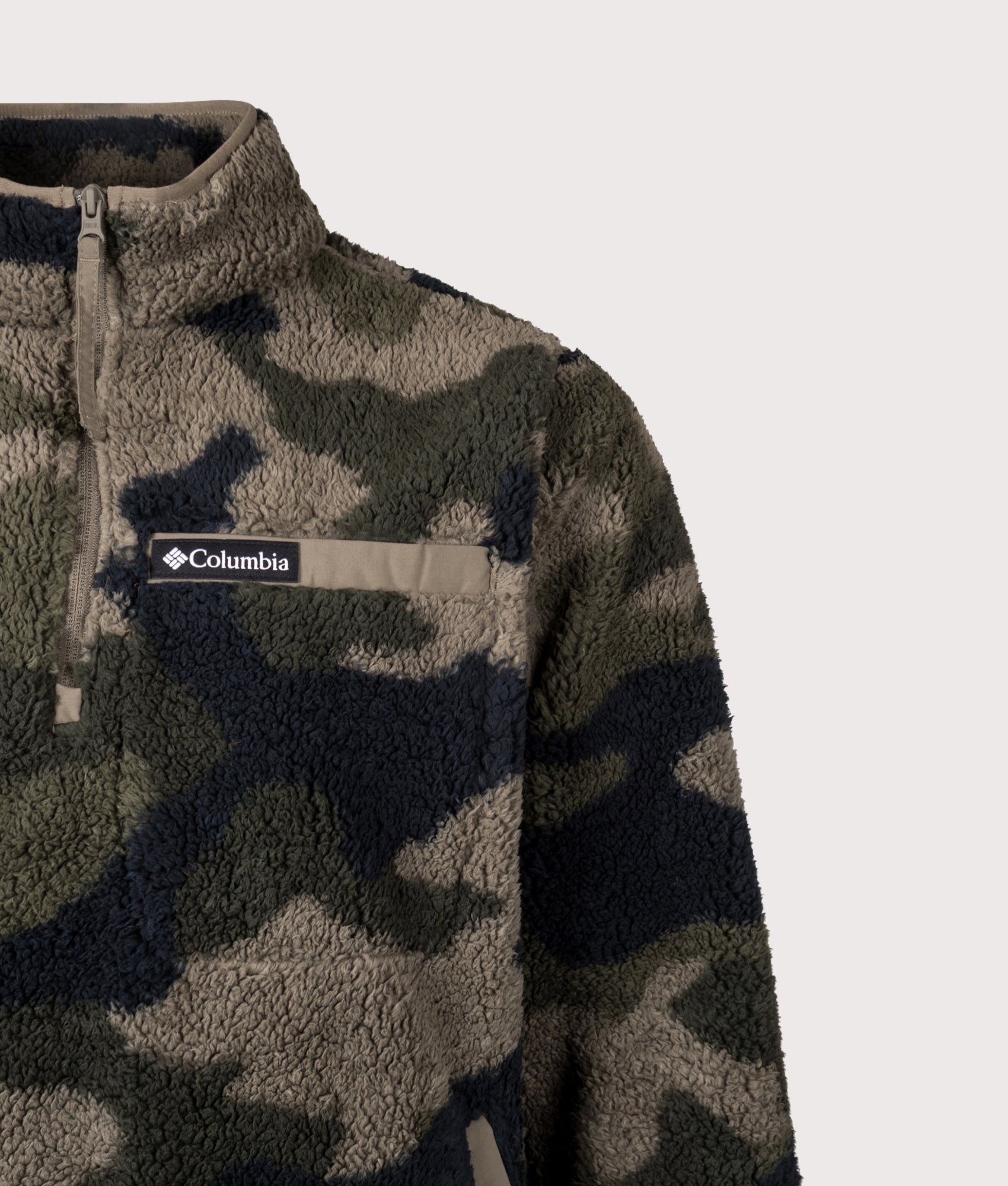 Rugged Ridge High Pile Quarter Zip Sweatshirt in Stone Green Mod Camo. | Columbia | Shot at EQVVS | Front detail shot 