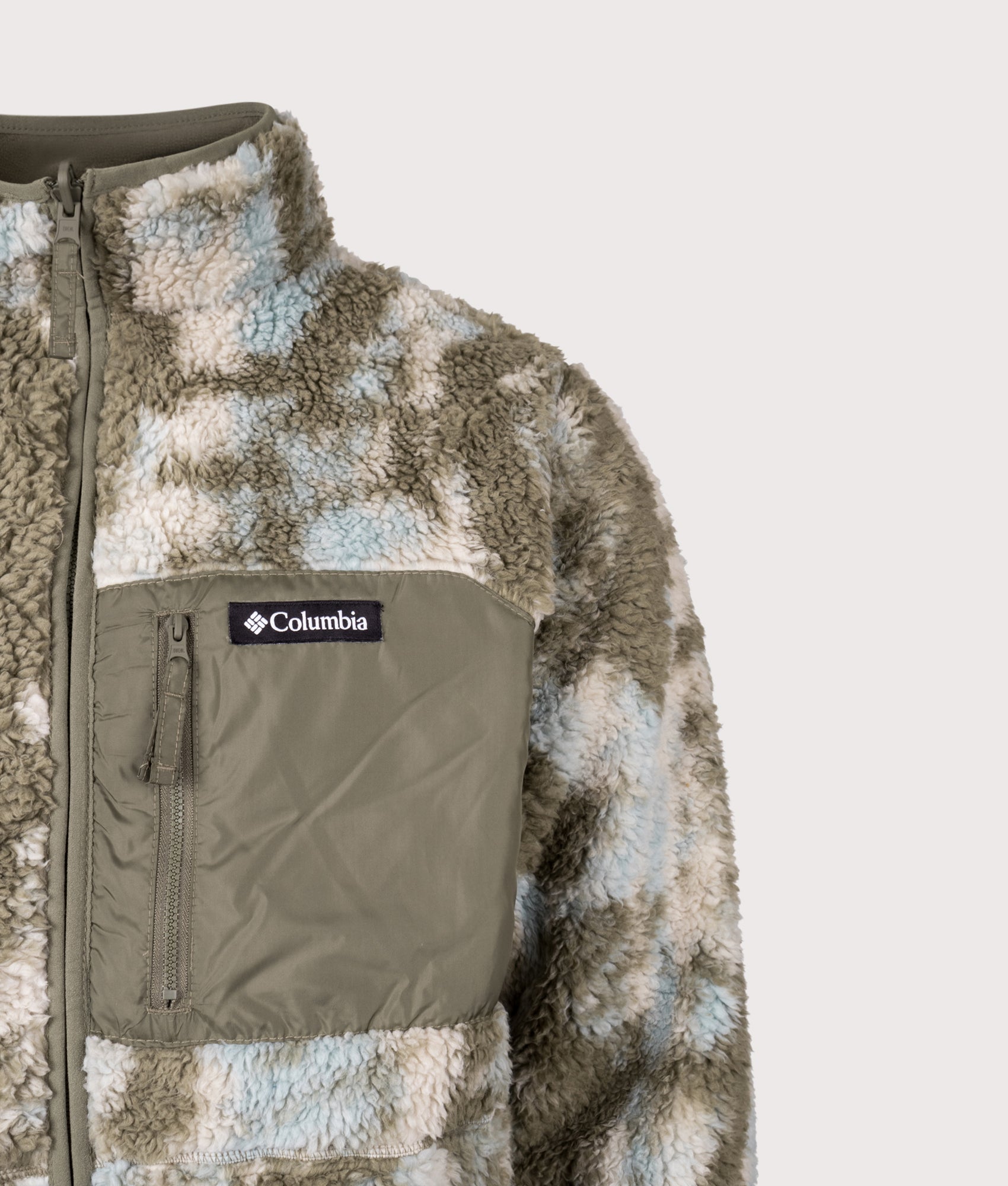 Winter Pass Reversible Fleece Full Zip Sweatshirt in Stone Green Treebark | Columbia | Shot at EQVVS | Front detail outer shot 