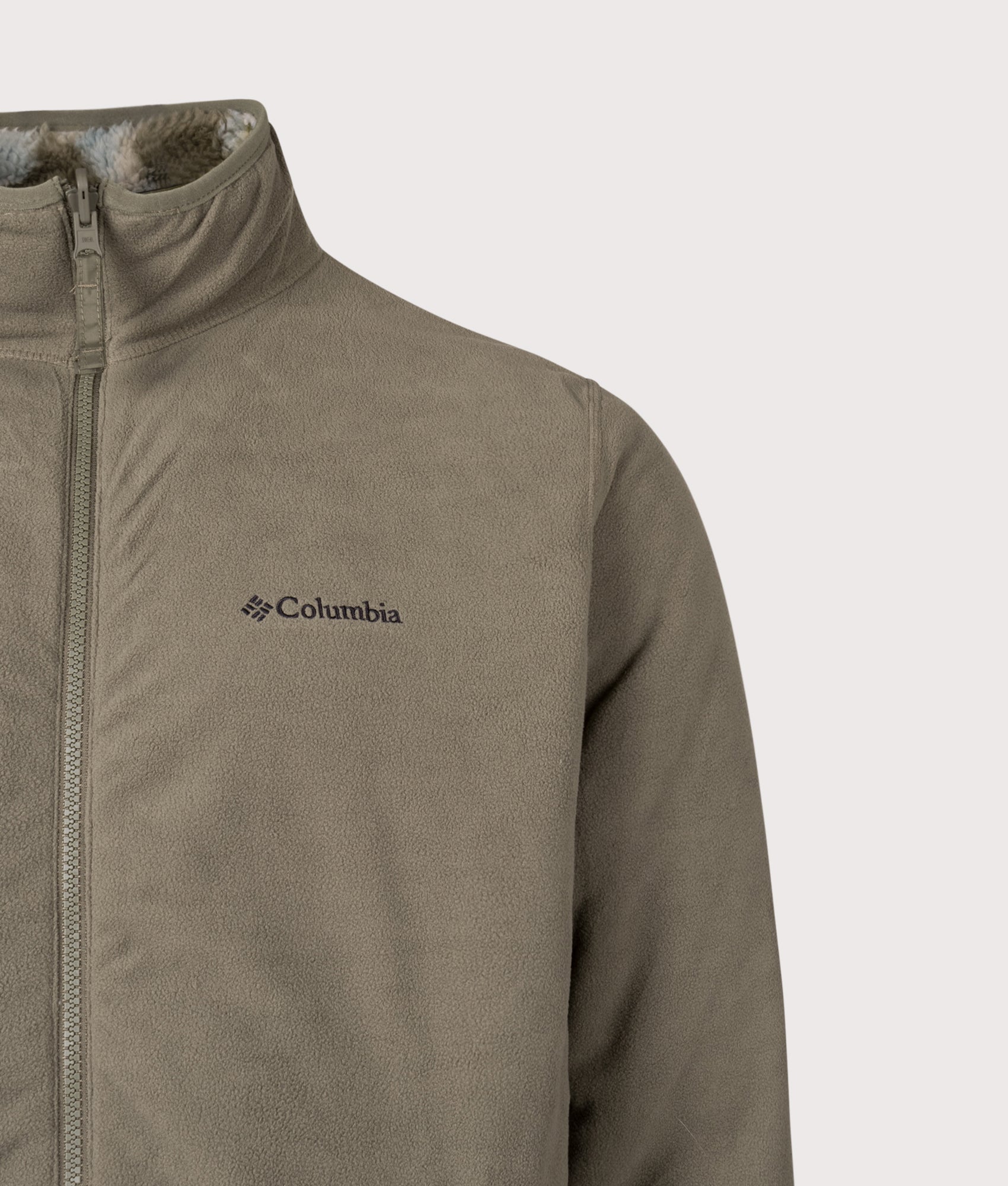 Winter Pass Reversible Fleece Full Zip Sweatshirt in Stone Green Treebark | Columbia | Shot at EQVVS | Front detail inner shot 