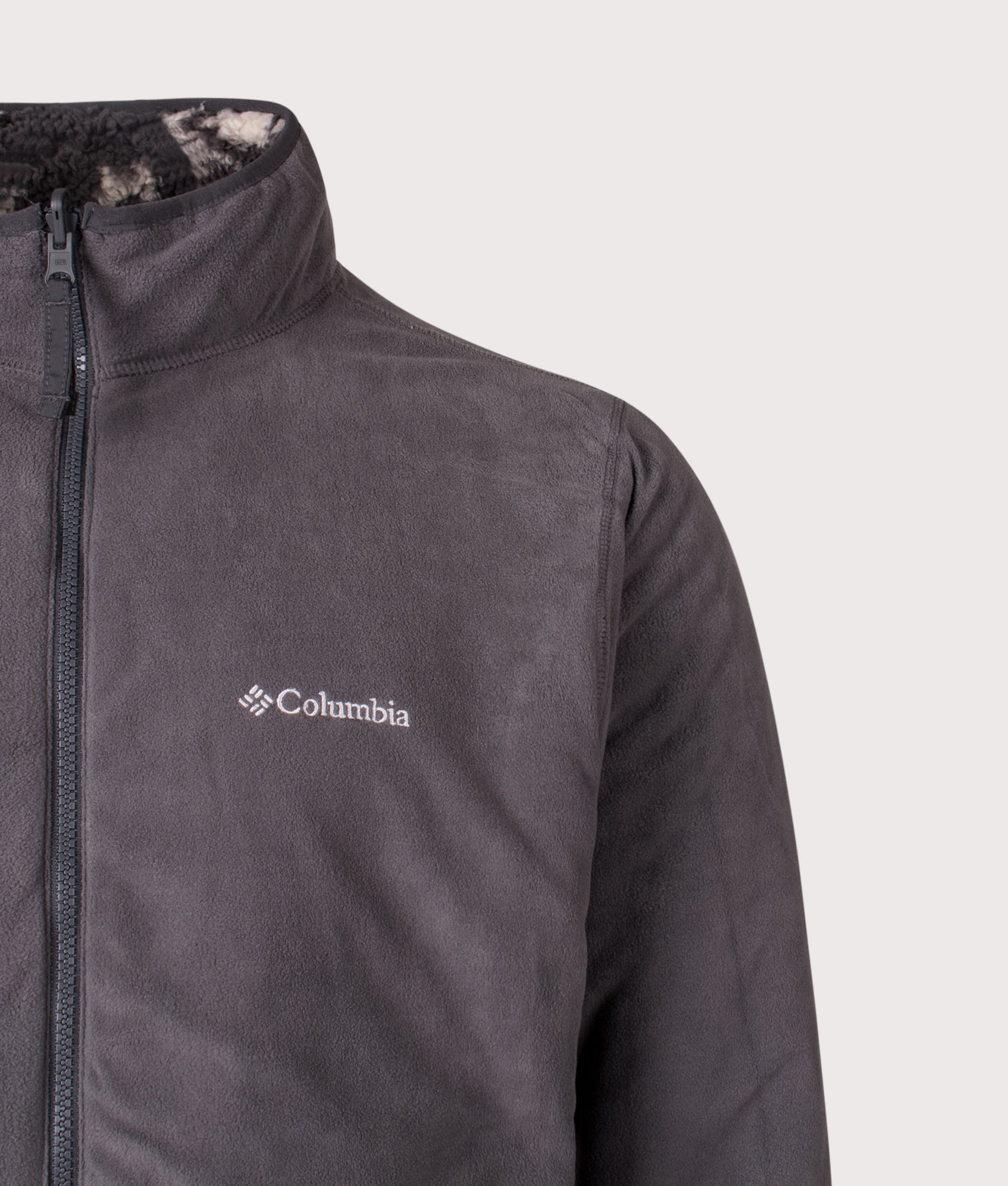 Winter Pass Reversible Fleece Full Zip Sweatshirt in Shark | Columbia | Shot at EQVVS | Inner detail shot 