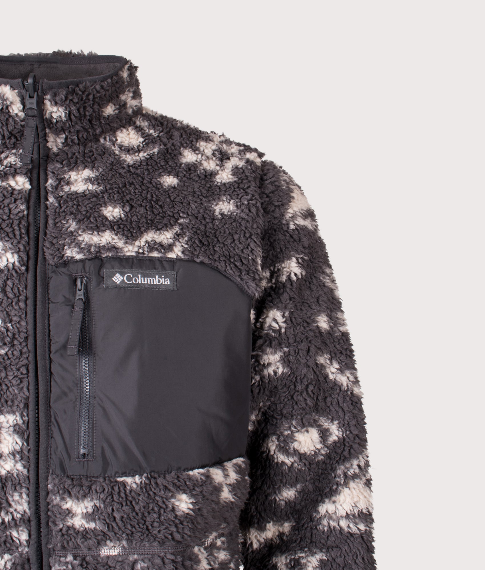 Winter Pass Reversible Fleece Full Zip Sweatshirt in Shark | Columbia | Shot at EQVVS | Front outer detail shot 