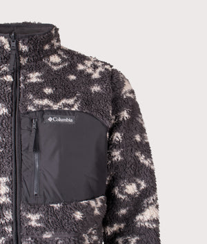 Winter Pass Reversible Fleece Full Zip Sweatshirt in Shark | Columbia | Shot at EQVVS | Front outer detail shot 