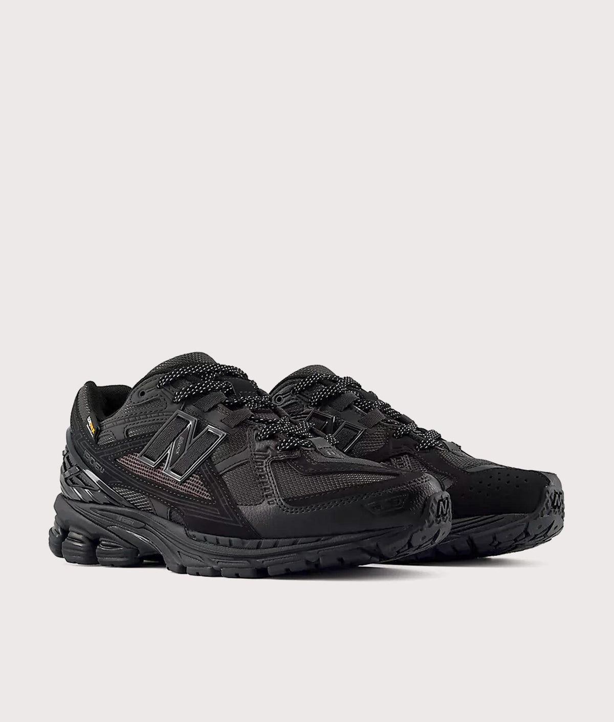 1906N Sneakers