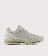 1954R Sneakers: U19541R3 Sea Salt/Linen 