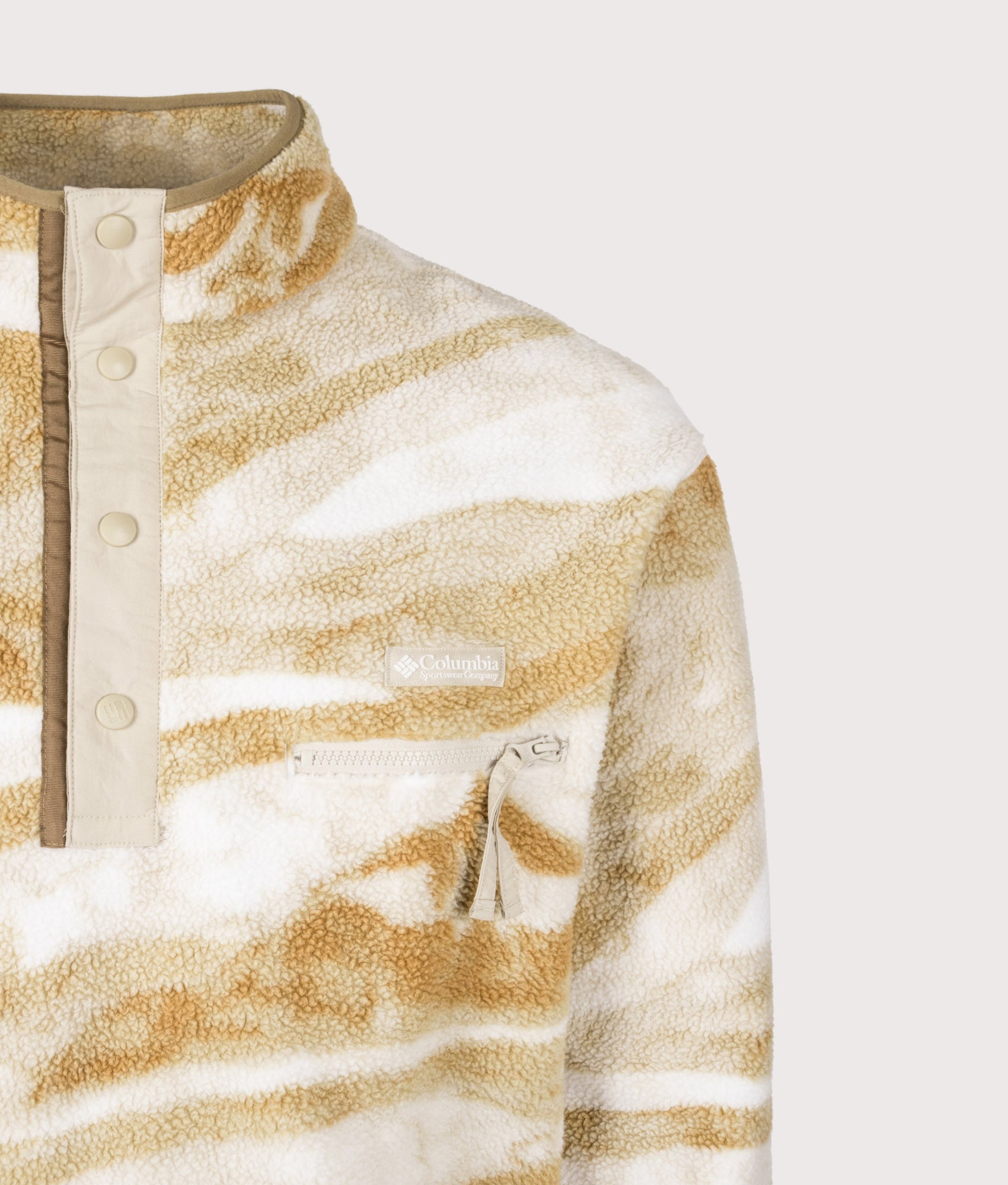 Columbia Regular Fit Helvetia II Printed Half Snap Fleece in Sea Salt Summits at EQVVS Menswear. Detail Shot