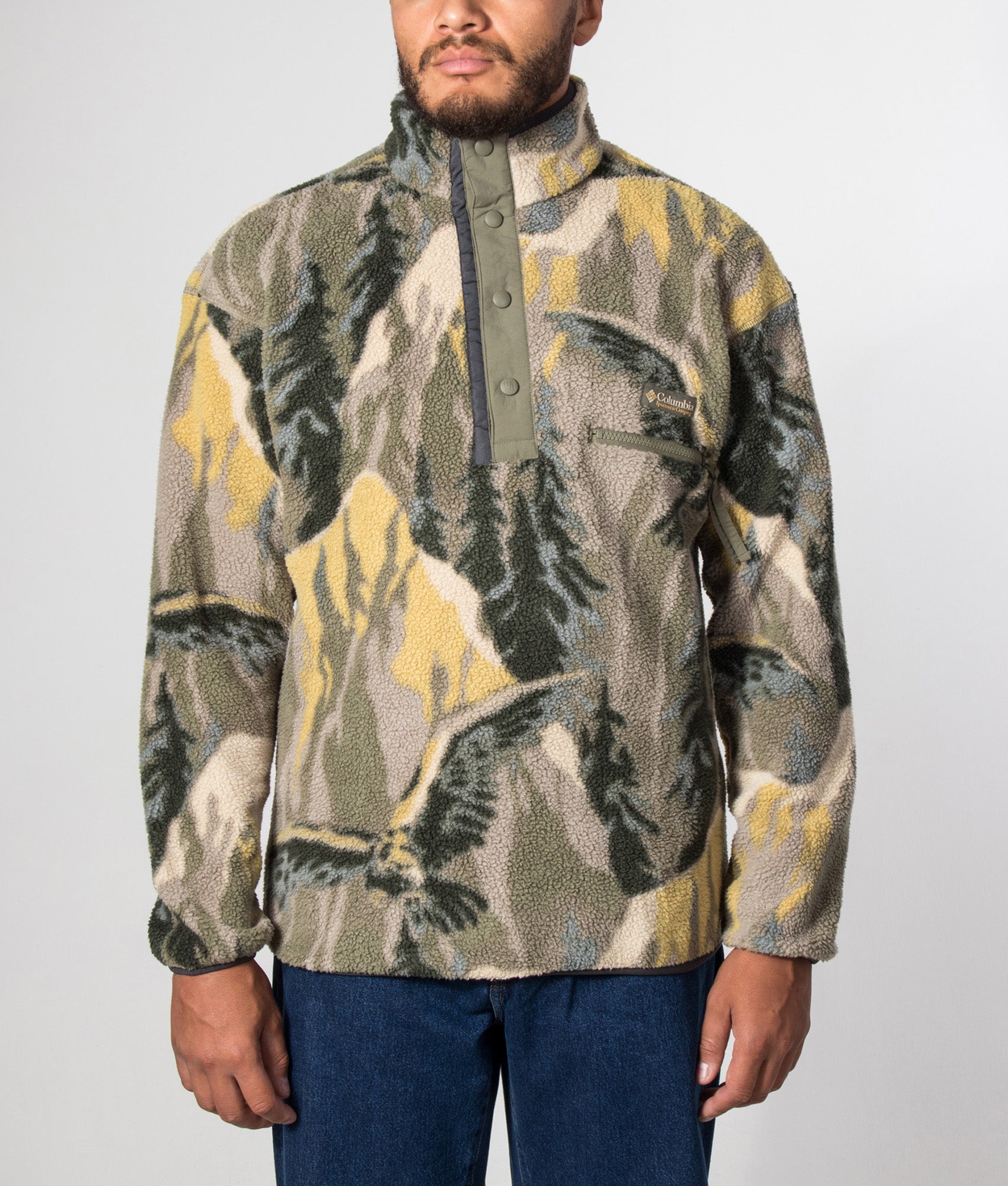 Columbia Regular Fit Helvetia II Printed Half Snap Fleece in Stone Green Soarin at EQVVS Menswear. Headless Model Front shot