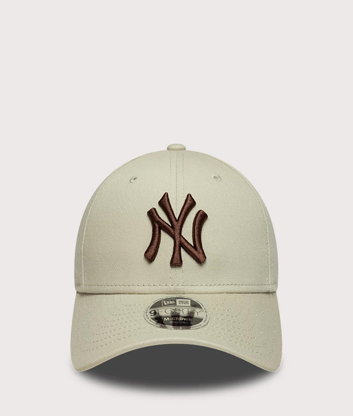 New Era New York Yankees MLB 9FORTY M-Crown Cap in Cream at EQVVS Menswear. Front shot.