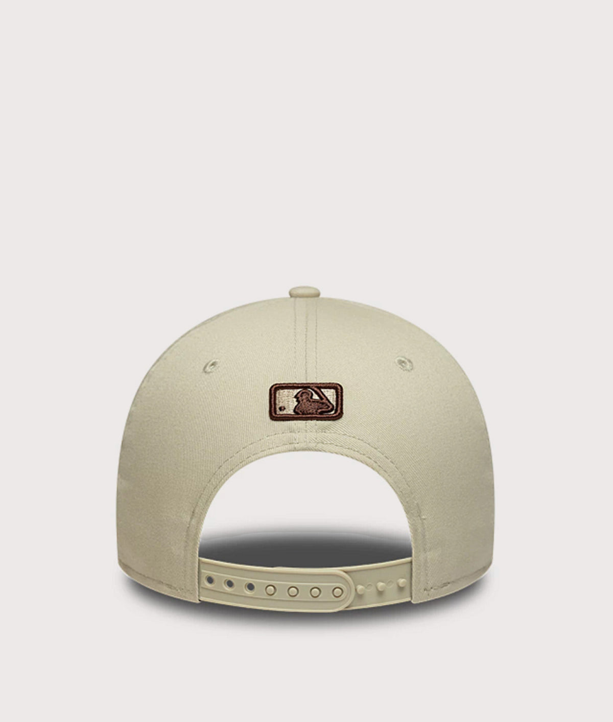 New Era New York Yankees MLB 9FORTY M-Crown Cap in Cream at EQVVS Menswear. Back shot.