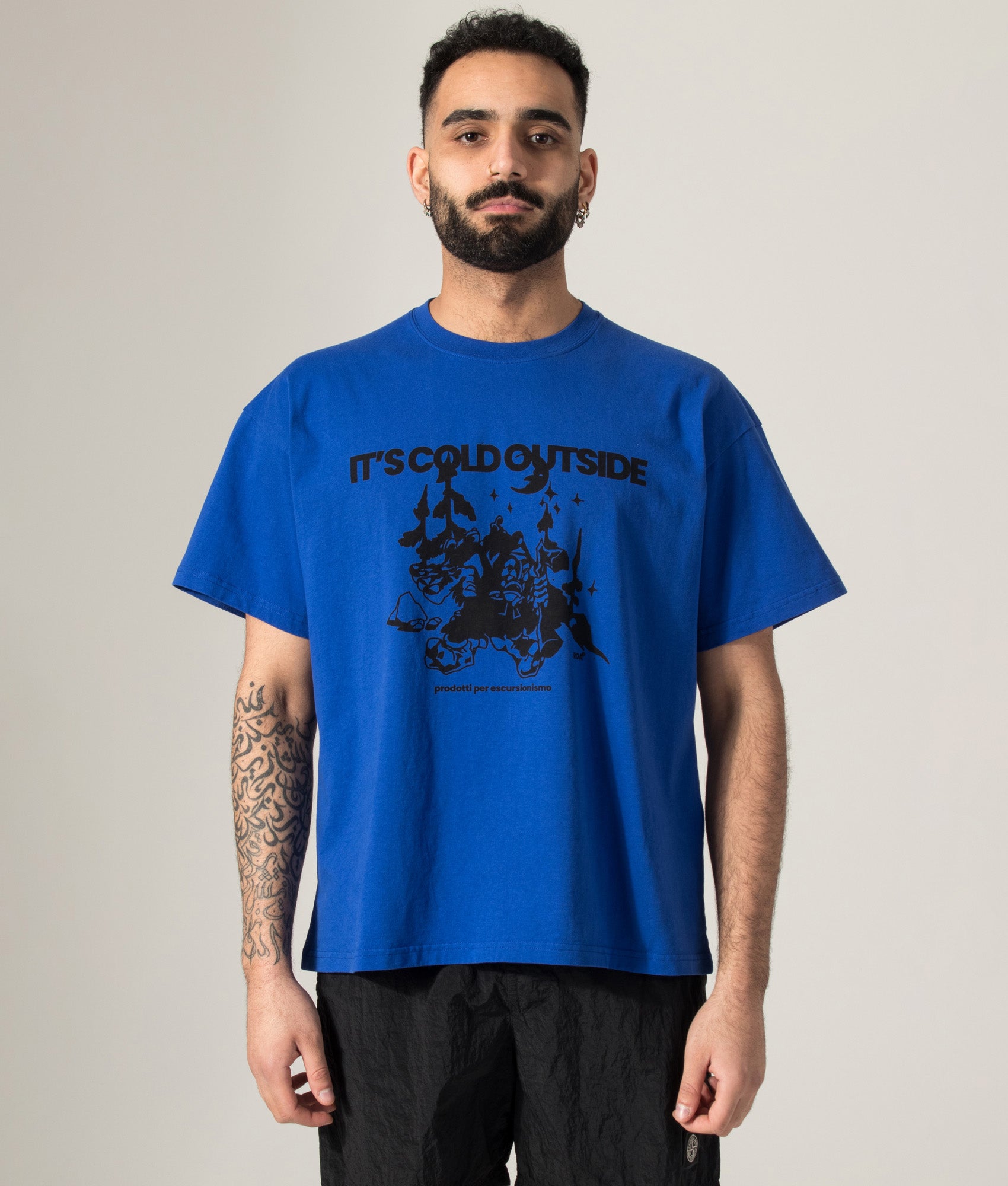 ROA Relaxed Fit Cold t-shirt in Blue at EQVVS Menswear. Model front shot.