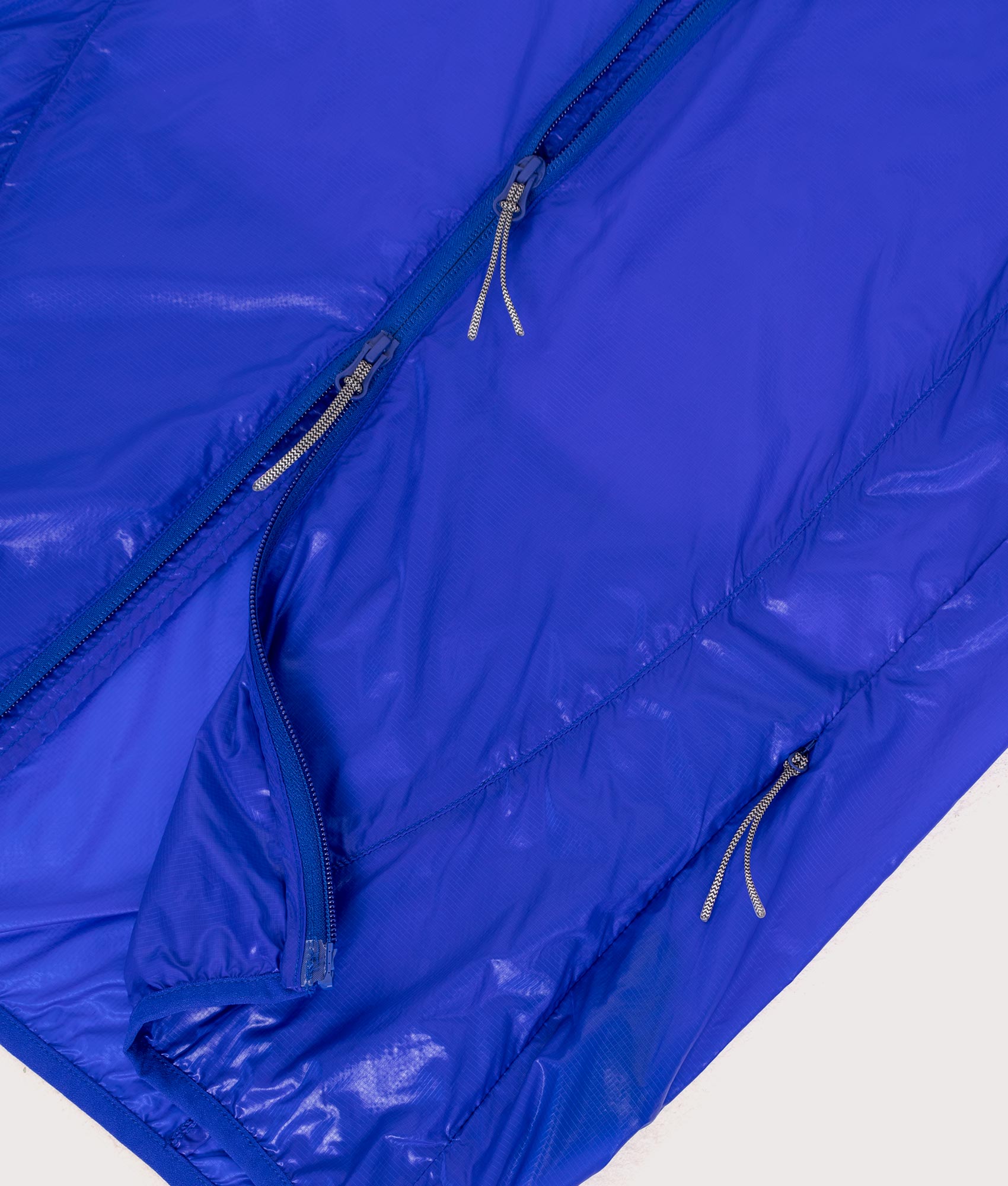 ROA Hue Packable Lightweight Windcheater in Blue at EQVVS Menswear. Fourth detail shot.