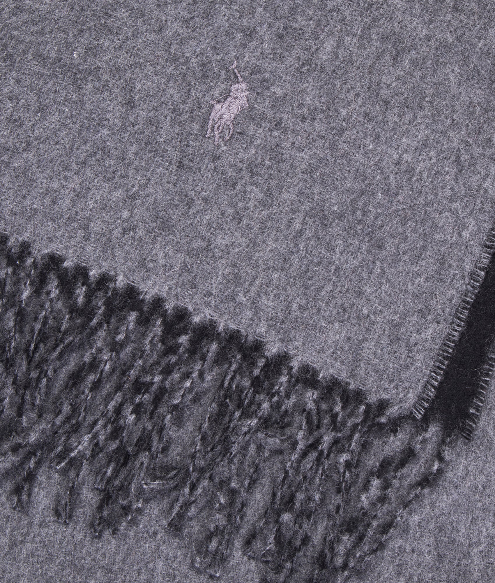 Reversible Scarf in Polo Black/Grey | Polo Ralph Lauren | EQVVS | Grey detail shot 