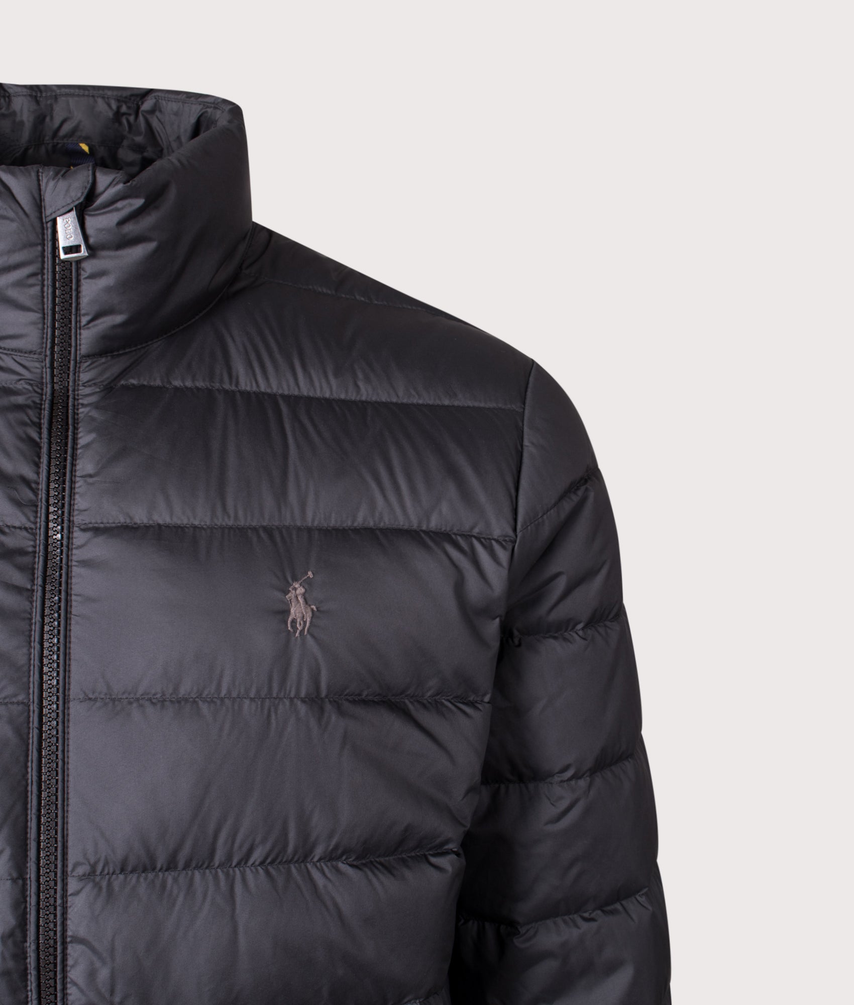 Colden Packable Matte Jacket in Polo Black. | Polo Ralph Lauren | EQVVS | Front detail shot 