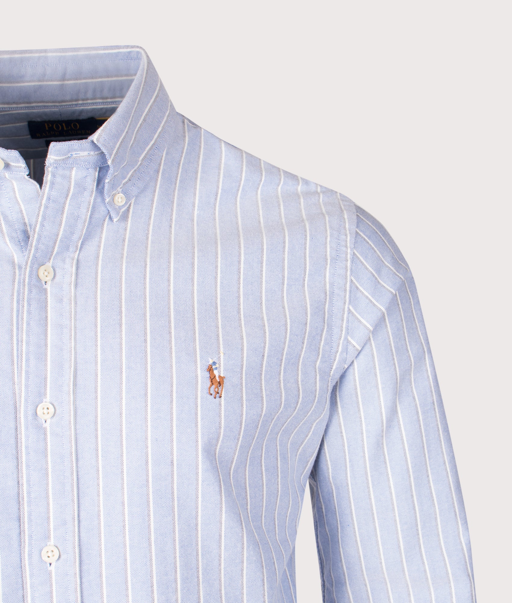 Custom Fit Lightweight Shirt. Shot by EQVVS. Detail shot.