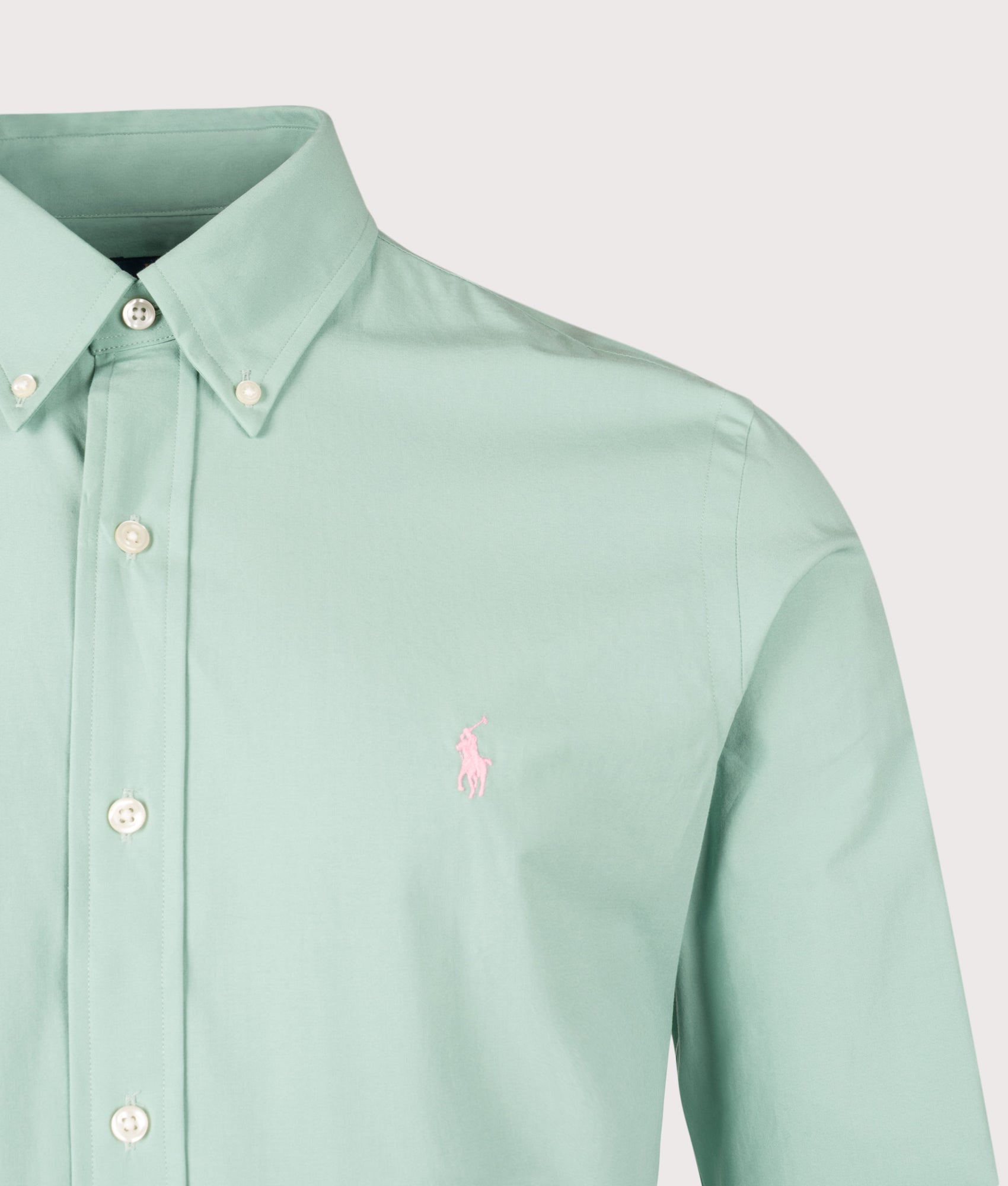 Polo Ralph Lauren Custom Fit Stretch Poplin Shirt in Essex Green at EQVVS Menswear. Detail shot.