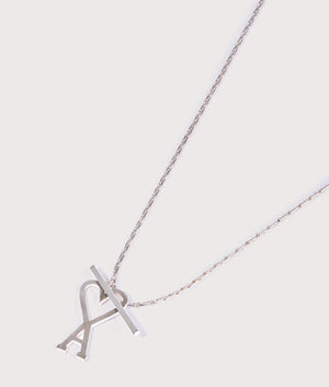 Ami De Coeur Chain Necklace Close Up EQVVS