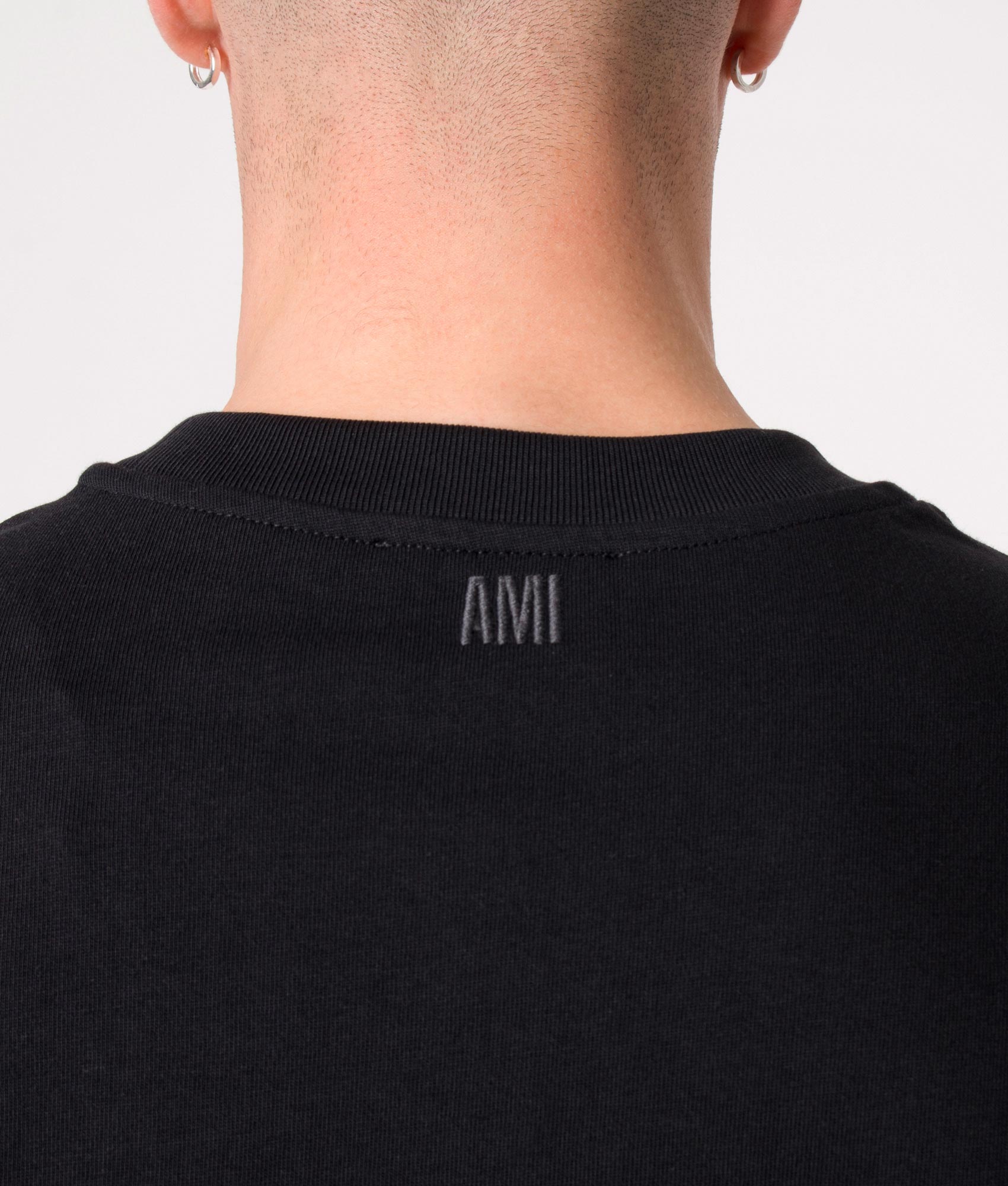 Contrast-Ami-De-Coeur-Logo-T-Shirt-Black/Red-AMI-EQVVS