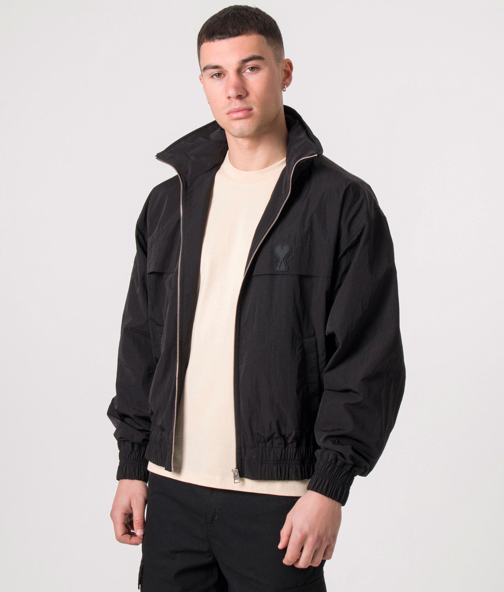 Creased-Effect-Water-Repellent-Windbreaker-Black-AMI-EQVVS