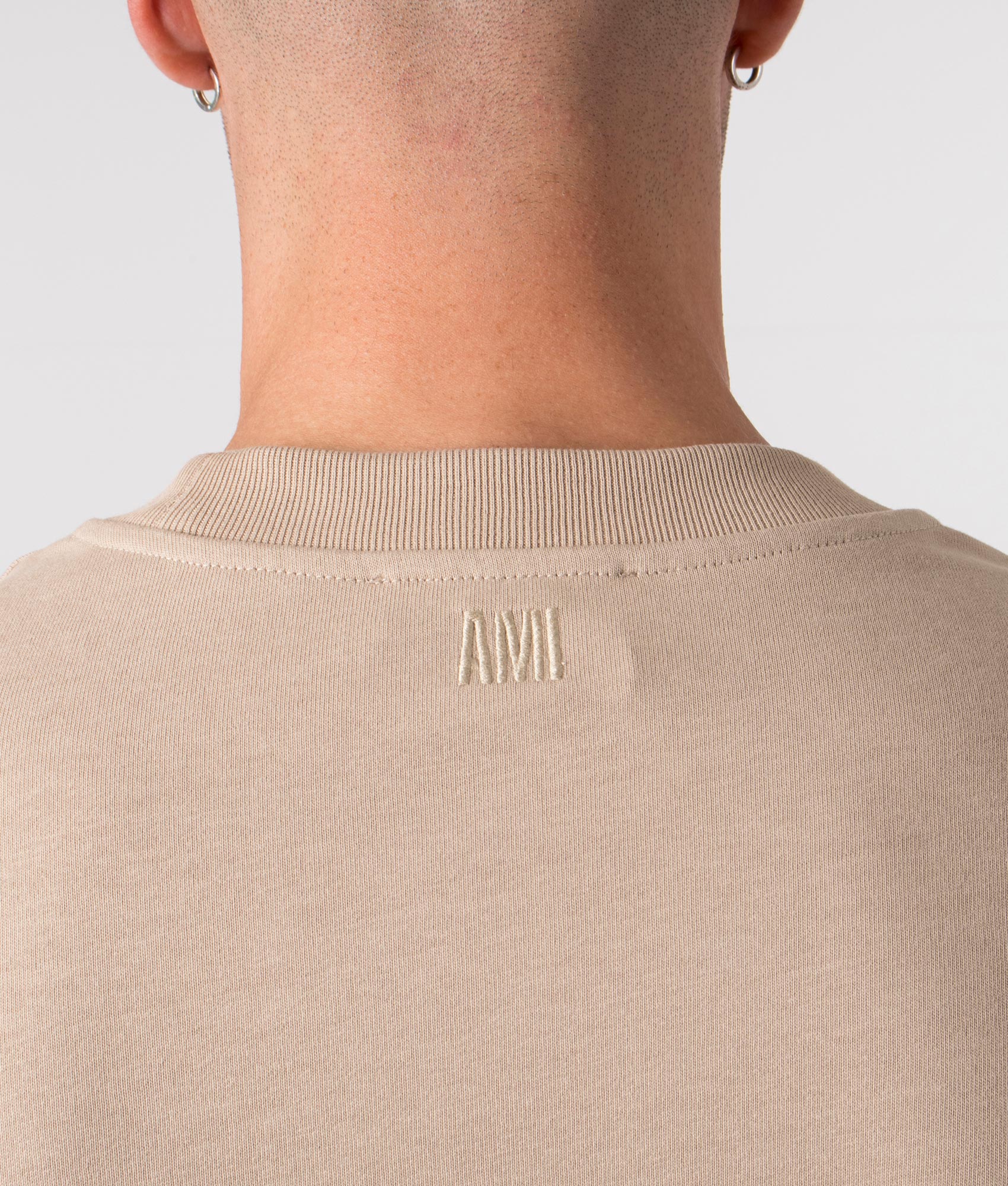 Relaxed-Fit-Long-Sleeve-Ami-De-Couer-T-Shirt-Champagne-AMI-EQVVS