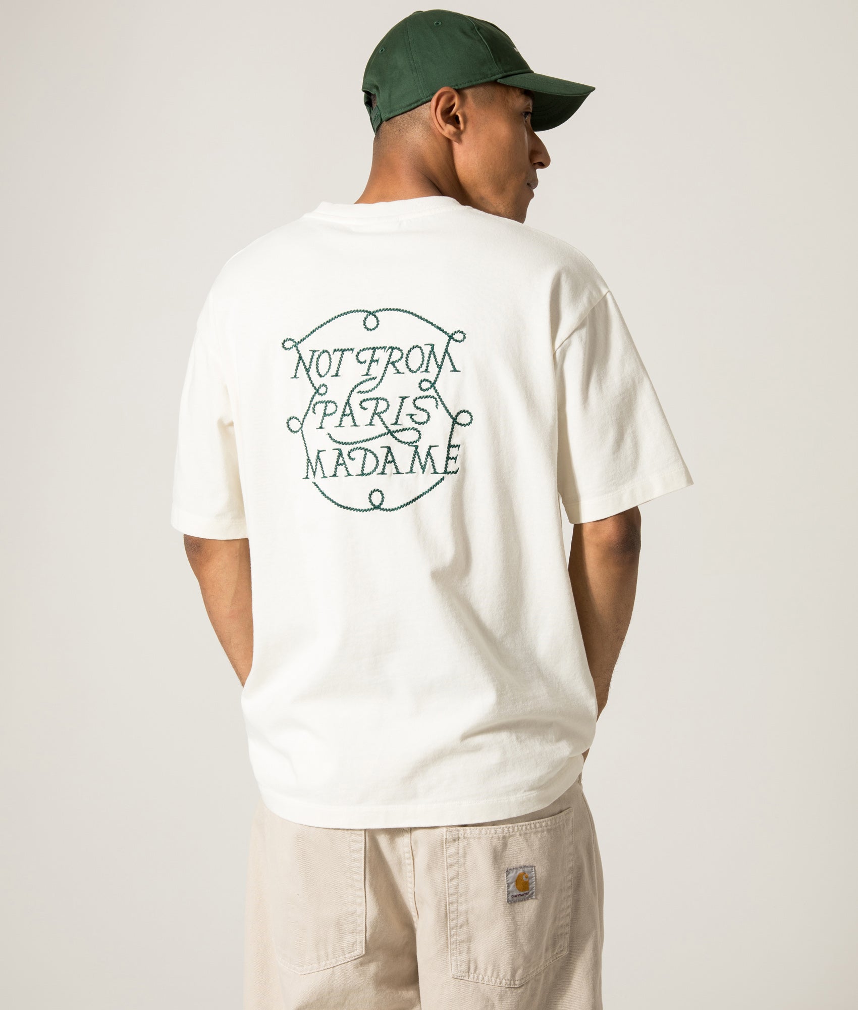 Le T-Shirt Slogan Tresses. Shot by EQVVS. Back print model shot.