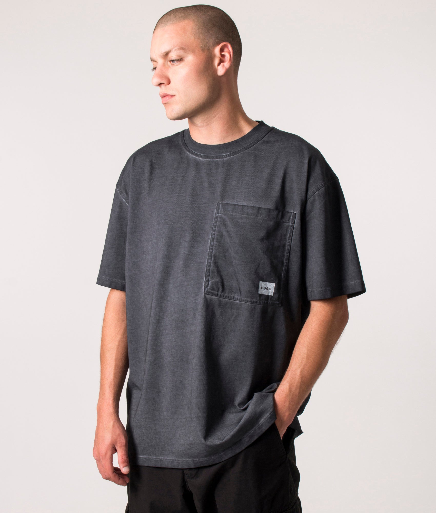 Oversized-Fit-Daspromonte-T-Shirt-Black-HUGO-EQVVS