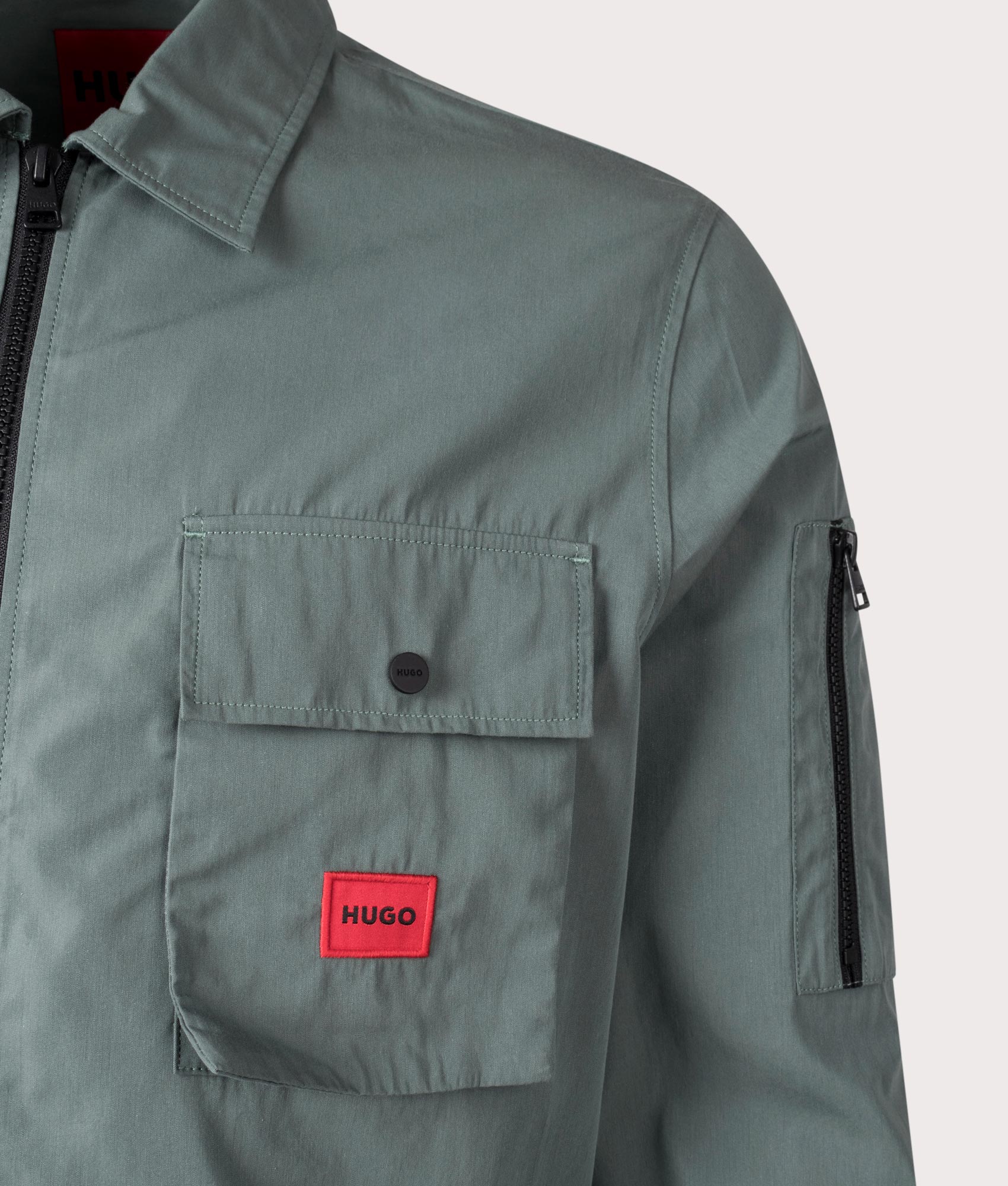 Emmond T-Shirt Green, HUGO, EQVVS, Mannequin Detail
