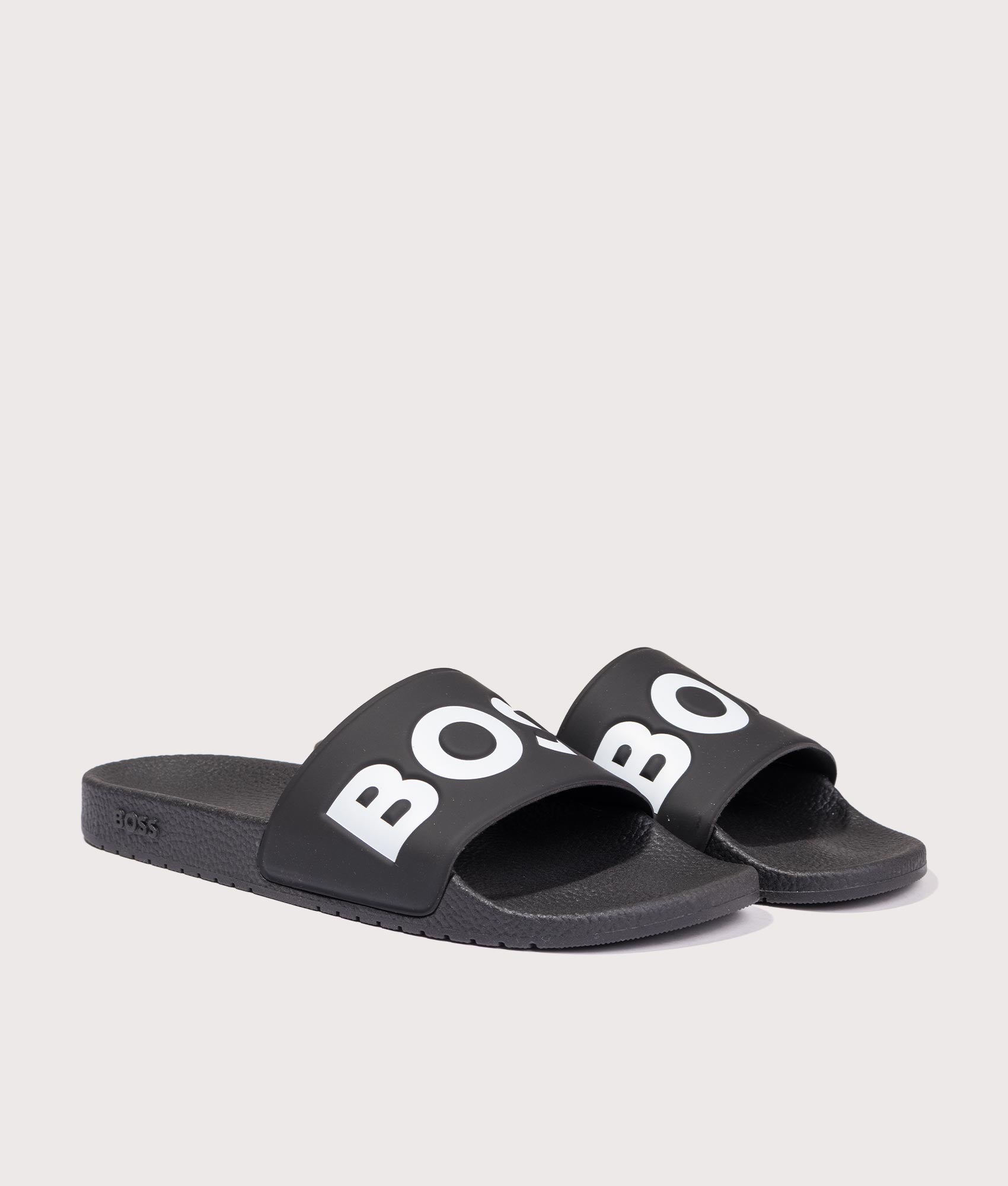 Aryeh Sliders. Shot by EQVVS. Detail shot.