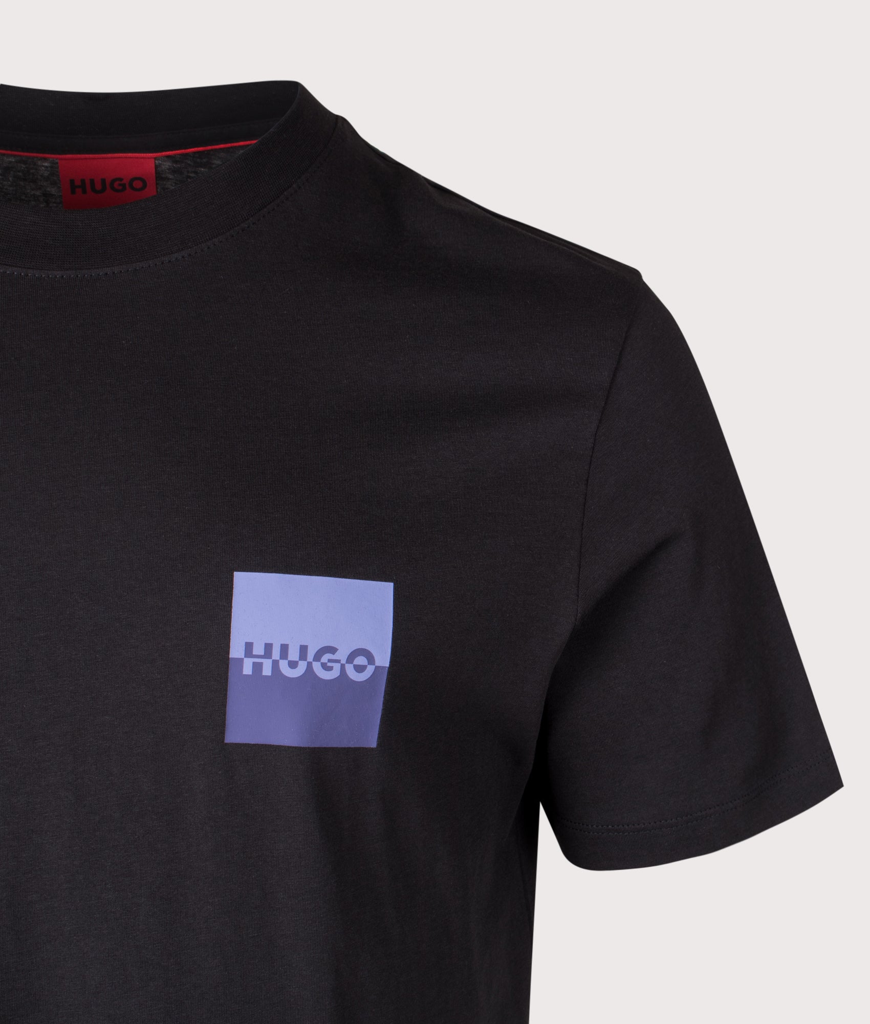 Dapusi T-Shirt. Shot by EQVVS. Detail shot.
