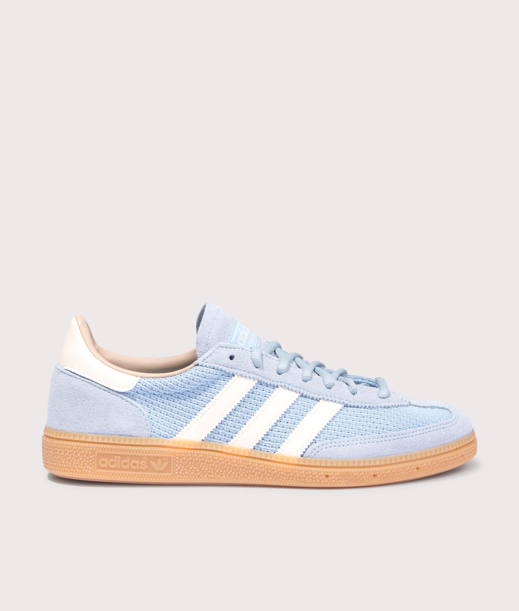 Handball Spezial Trainers. Shot by EQVVS. Front shot.