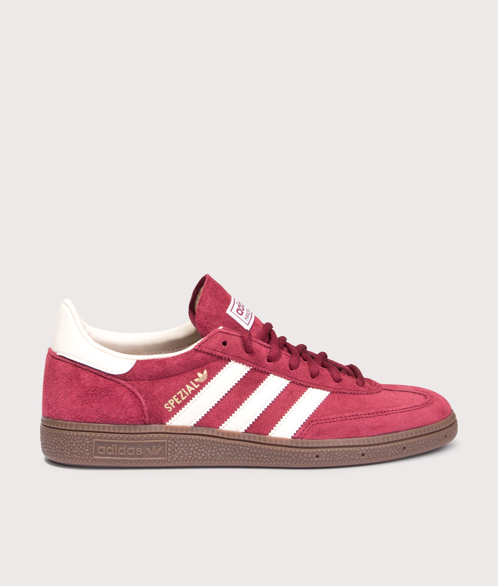 Handball Spezial Trainers. Shot by EQVVS. Front shot.