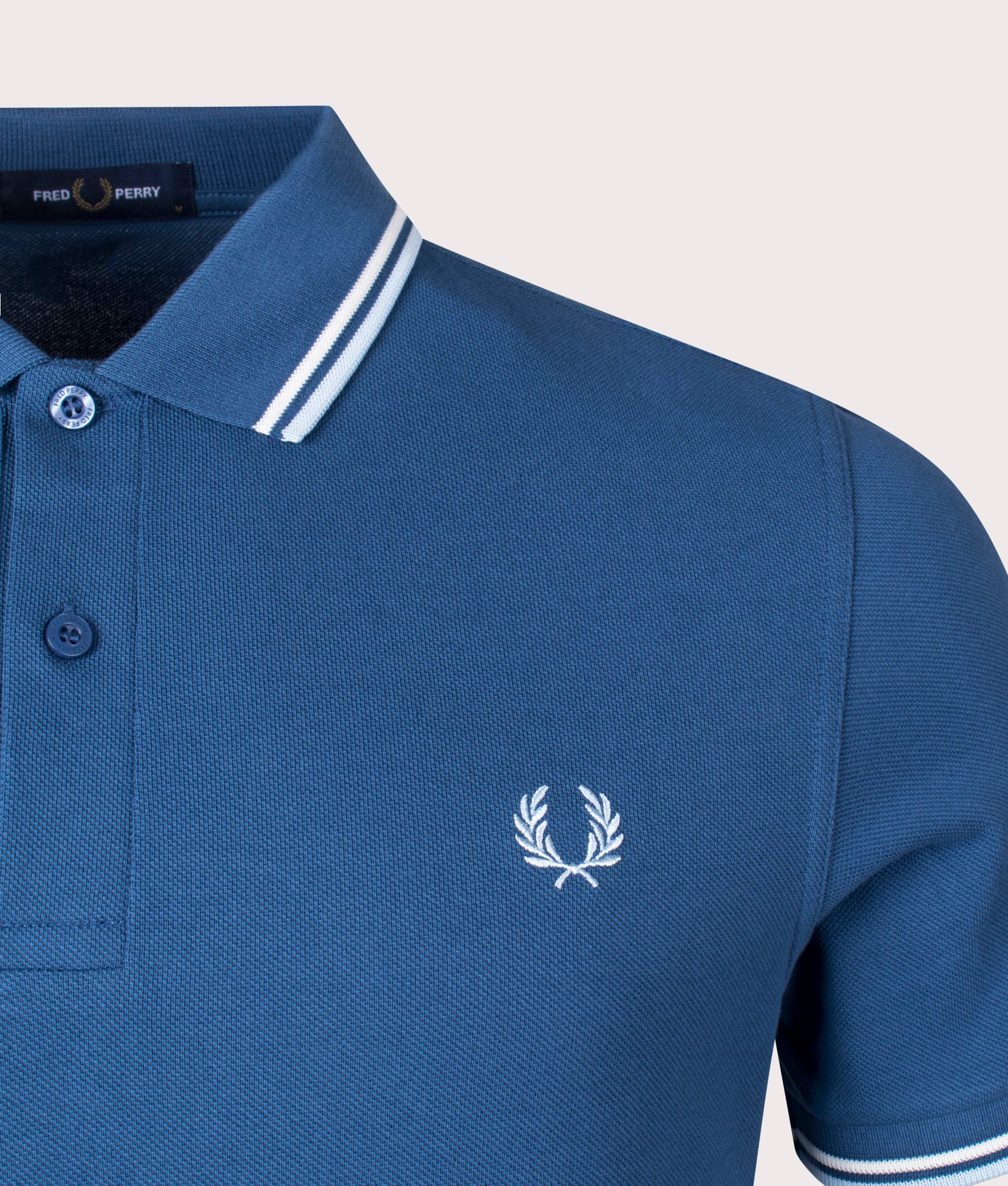 Twin Tipped Fred Perry Shirt Midnight Blue/Ecru/Light Ice Detail Shot EQVVS