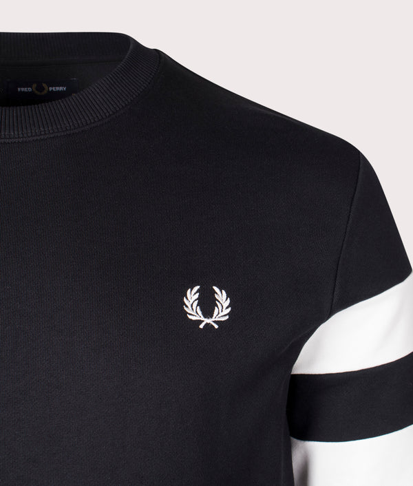 Twin Tipped Sleeve Sweatshirt Black | Fred Perry | EQVVS