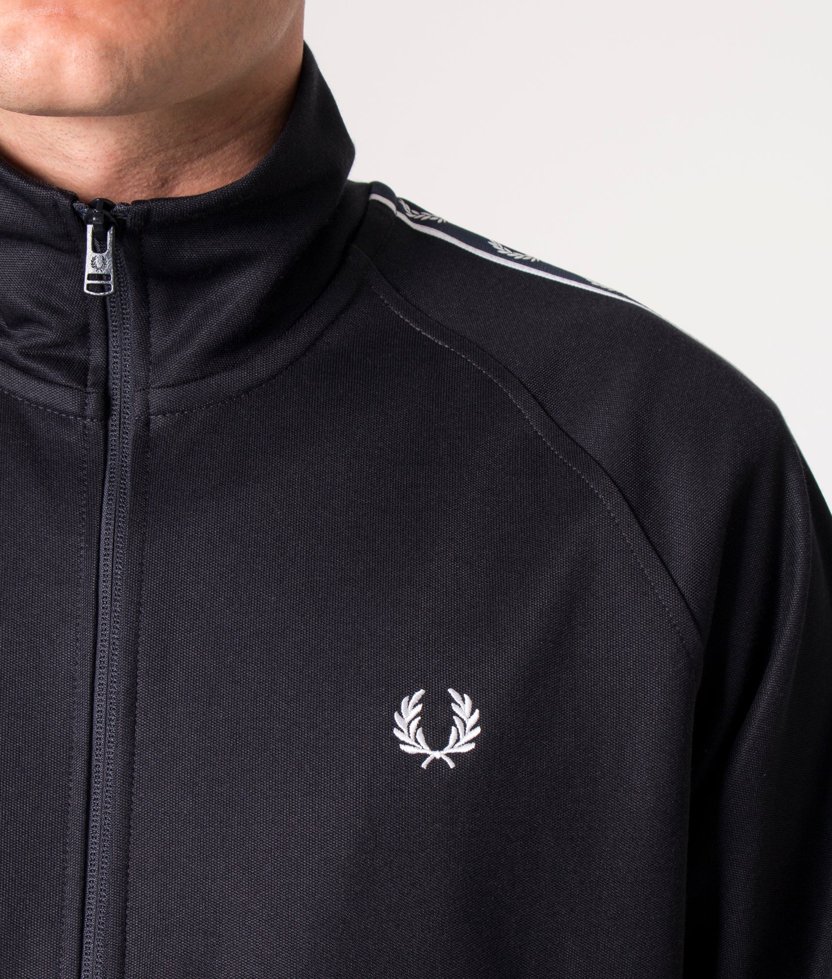 Contrast-Tape-Track-Top-Navy-Fred-Perry-EQVVS