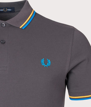 Twin-Tipped-Fred-Perry-Shirt-Gunmetal/Golden-Hour/Kingfisher-Fred-Perry-EQVVS